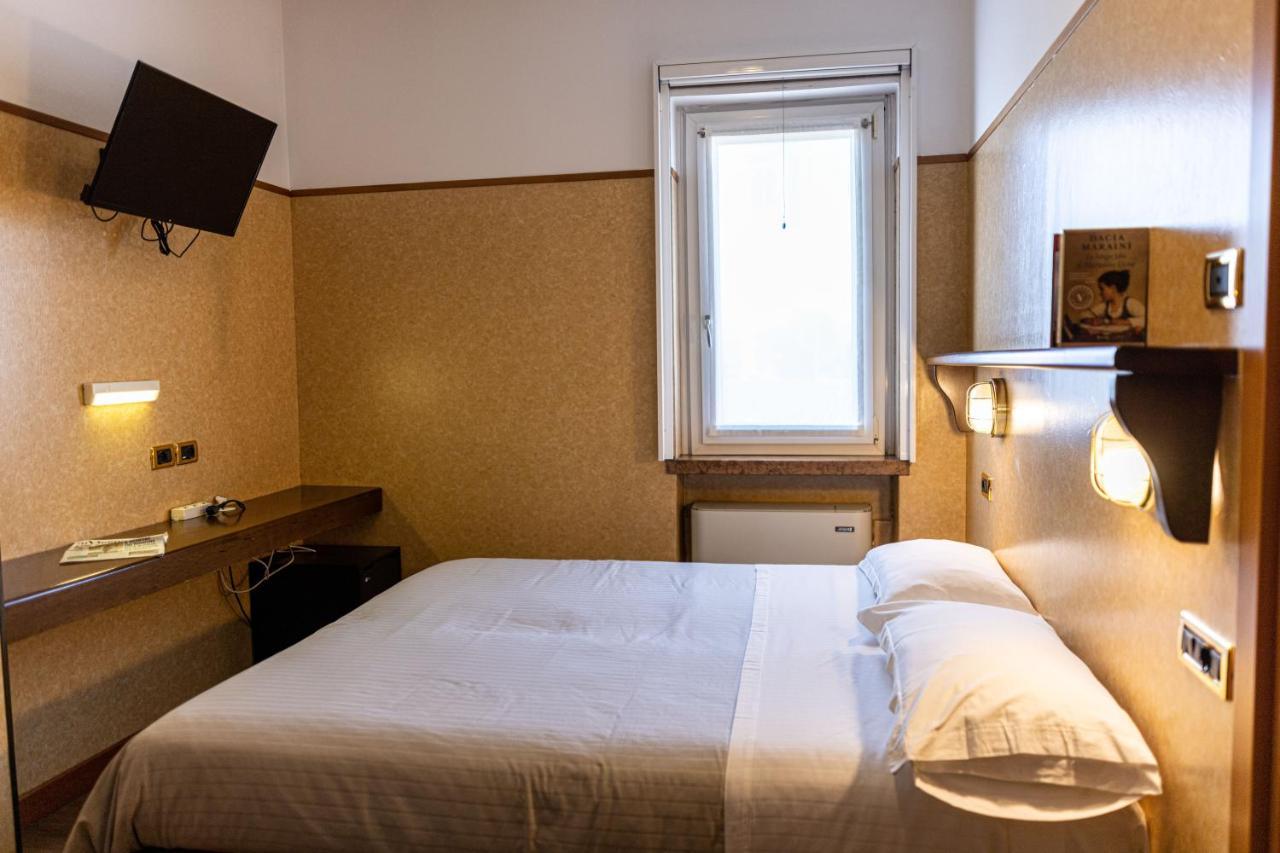 Hotel Mary 비첸차 외부 사진